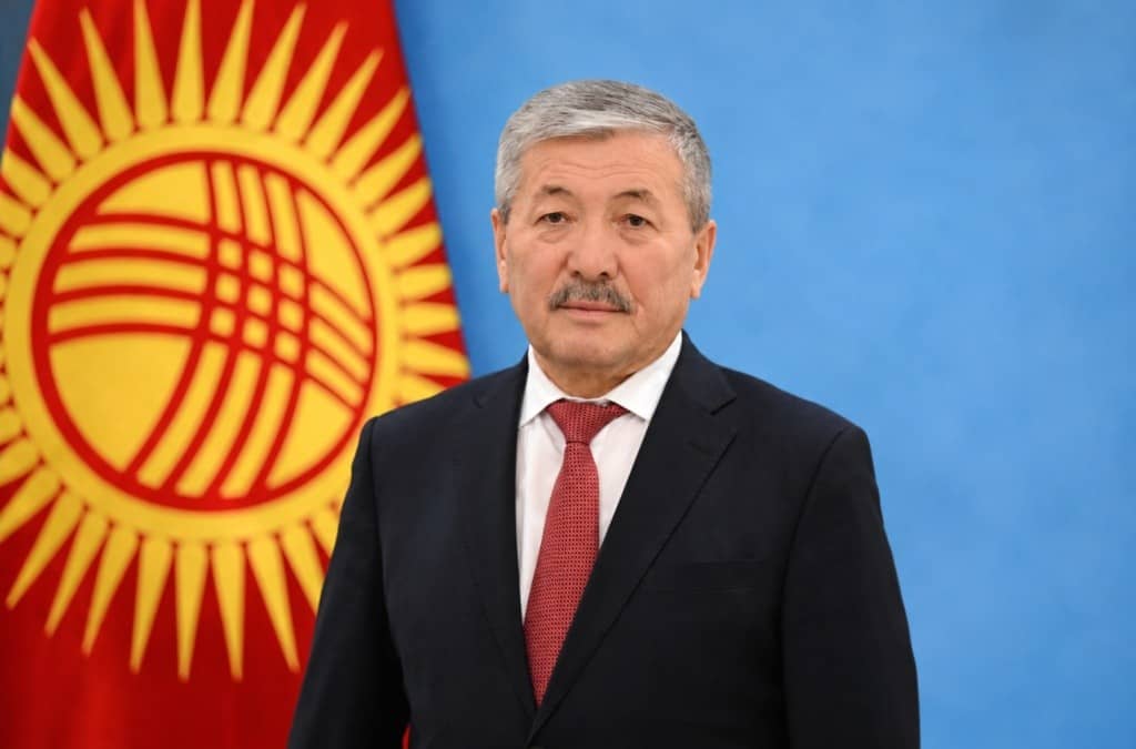 Правительство поздравило работников водного хозяйства Кыргызстана